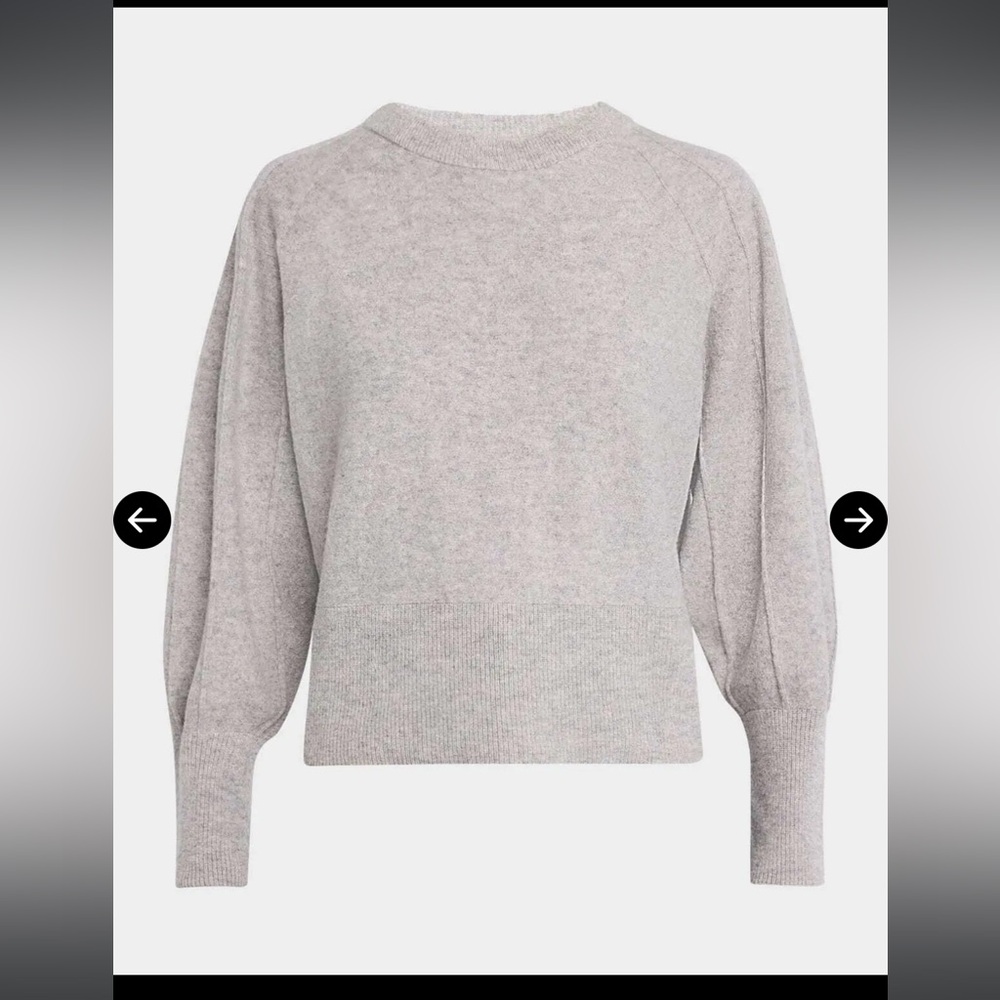 NEIMAN MARCUS
Cashmere-Silk Crewneck Sweater